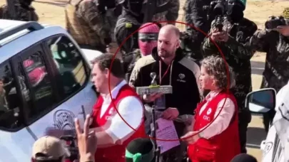 Hamas’tan İsrail’e kum saatli mesaj!