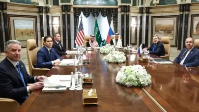 4.5 saatlik Ukrayna zirvesinden barış umudu çıktı: ABD ve Rusya anlaştı