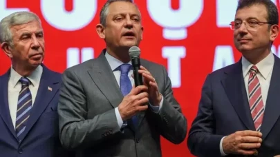 Mansur Yavaş'ın "Adayım" sözlerine Özgür Özel'den çok konuşulacak yanıt