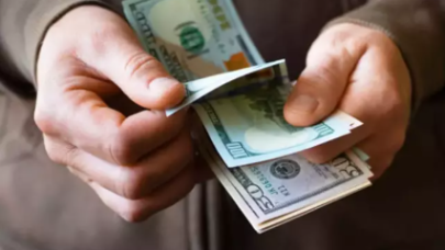 Yatırımcısının yüzünü güldürdü: Dolarda tarihi rekor kırıldı