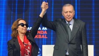 AK Parti'ye geçen Serap Yazıcı'dan Özgür Özel'in iddialarına yanıt