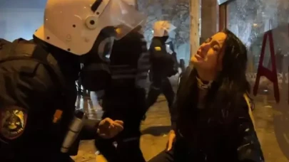 Polis ile "Canım yanıyor" diyen eylemci arasındaki diyalog dikkat çekti