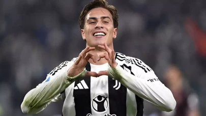 Milli futbolcu Kenan Yıldız gönlünü ünlü oyuncuya kaptırdı