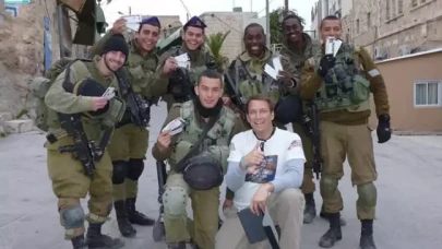 İmamoğlu'na destek isteyen İsrailli sınır dışı edildi