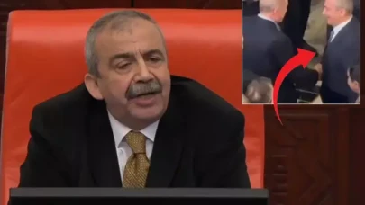 Sırrı Süreyya Önder,  İmamoğlu'nun gözaltı olayında tarafını belli etti