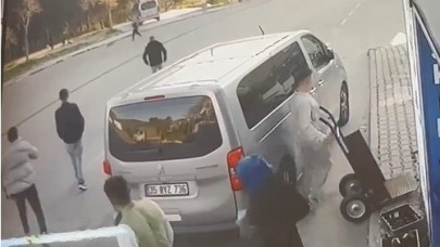 Sokak köpekleri yine küçük bir çocuğa saldırdı