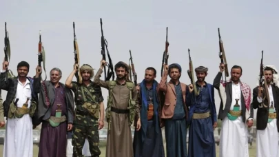 ABD,  Husileri yeniden t.rör listesine aldı