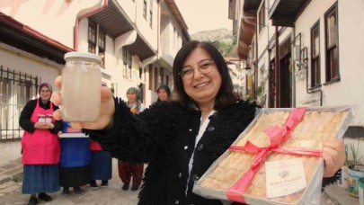 Gelenekten Gelen Tat: Küllü Baklava