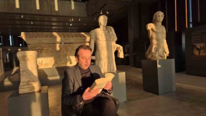 Troya Müzesi’nde 25 Saatlik “İlyada Nöbeti”: Destan Susmadı