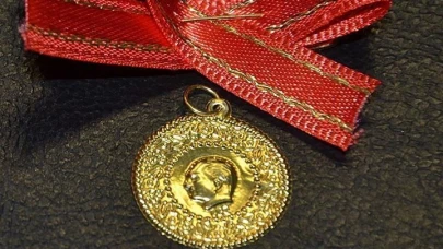 Altın fiyatları değişti! Yükseliş tam gaz sürüyor