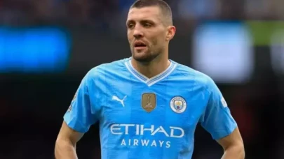 Sneijder'in 10 numarasını söküp atan yıldız futbolcu Fenerbahçe'ye geliyor