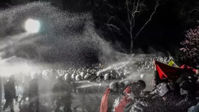 İstanbul'da 143 adrese baskın! 106 kişi gözaltına alındı