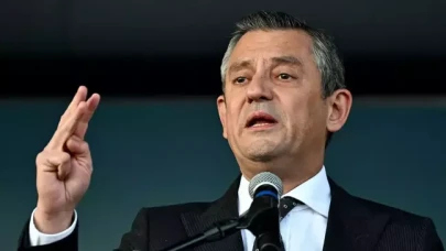 Özgür Özel: "İmamoğlu şu anda cezaevi yolundadır,  bir yandan da cumhurbaşkanlığı yolundadır"