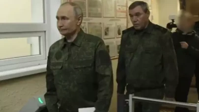 Putin,  Trump'ın çağrısına fotoğrafla yanıt verdi