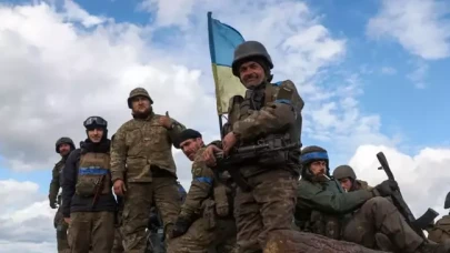 Ukrayna,  ABD'nin ateşkes teklifini kabul etti: Barış için 3 şart!