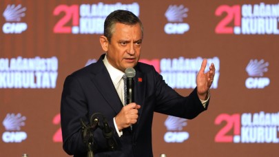 Kılıçdaroğlu'na büyük darbe! Özgür Özel,  İsmet İnönü'den sonra parti tarihinde bir ilk başardı