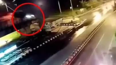 Google Haritalar'ı takip eden sürücü,  köprüden uçtu