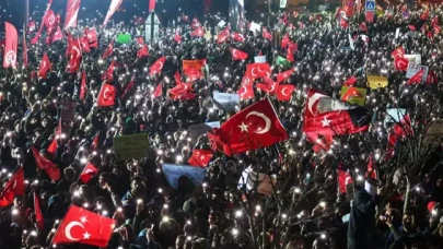 İBB protestoları sonrası tutuklanan 102 genç tahliye edildi