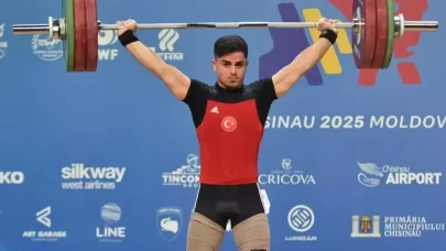 Milli Halterci Kaan Kahriman,  Avrupa şampiyonu oldu