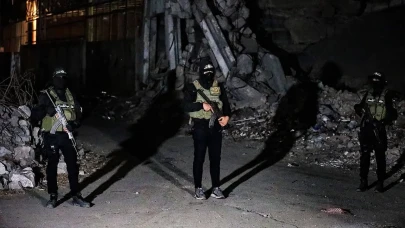 İsrail, Gazze’deki esir cenazeleri için Kızıl Haç ve Mısır ekibine izin verdi