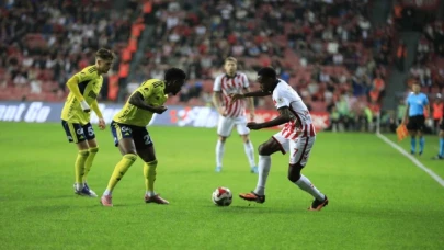Fenerbahçe, Samsun'da 2 puan bıraktı