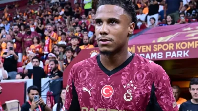 Ismail Jakobs'un Dubai'de görüntülendiği kız arkadaşı bakın hangi Türk güzel çıktı