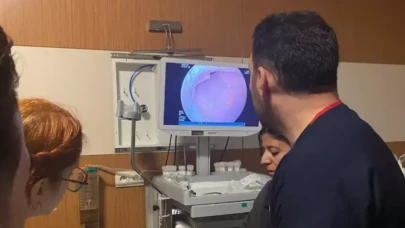 Zihinsel engelli kadının yemek borusuna kaçmıştı! Başarıyla çıkarıldı