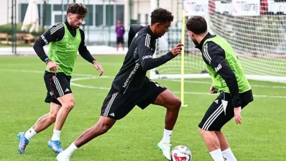 Beşiktaş, derbi provasında: Galatasaray maçı hazırlıkları sürüyor