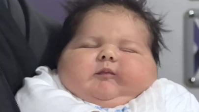 Türkiye'nin en kilolu ve en uzun bebeği "Ali Atilla" dünyaya geldi