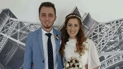 Düğünde facia: Dekoratif kemer devrildi, iki kişi hayatını kaybetti