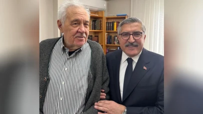 Hüseyin Yayman, Prof. Dr. İlber Ortaylı’yı evinde ziyaret etti