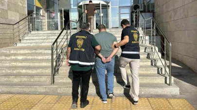 Mersin'de 50 yıl hapis cezalı dolandırıcı yakalandı