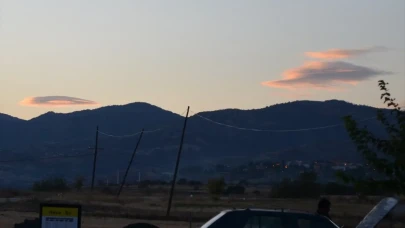 Çorum semalarında mercek bulutu görüldü