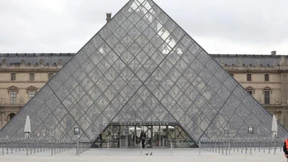 Louvre Müzesi’nde tarihi soygun: 88 milyon avroluk eserler hâlâ kayıp