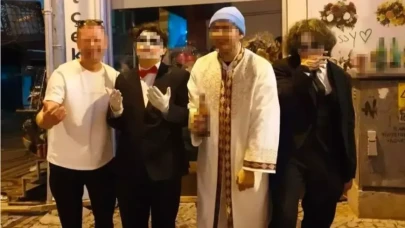 İmam cübbesi giyip, eline alkol aldı! Görüntülerin odağındaki genç serbest bırakıldı