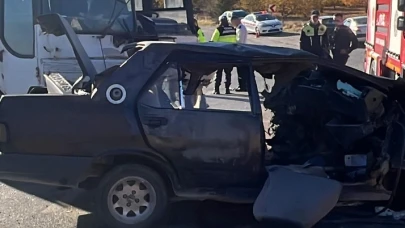 Mersin’de feci kaza: 3 ölü, 12 yaralı