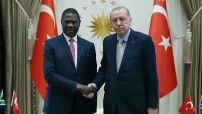 Cumhurbaşkanı Erdoğan, Güney Afrika Cumhurbaşkanı Yardımcısı'nı kabul etti