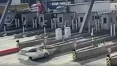 Gişelerde feci ölüm! Bariyere son sürat çarptı alev aldı, böyle kaza görülmedi