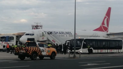 İsrail’in alıkoyduğu aktivistleri taşıyan THY Uçağı İstanbul’a ulaştı
