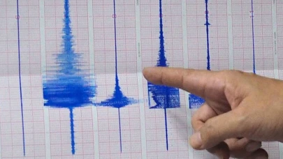 Balıkesir depremi sonrası Şükrü Ersoy'dan İstanbul uyarısı: “Bu 13 ilçe risk altında”