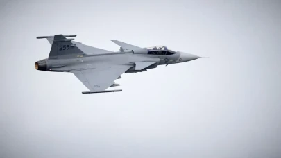 Ukrayna ile İsveç arasında gripen savaş uçakları anlaşması