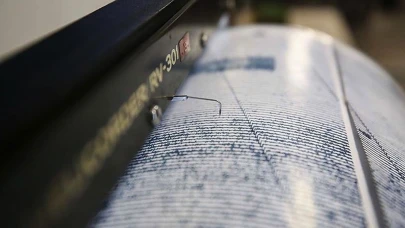 Tsunami uyarısı verildi: Papua Yeni Gine’de 6,6 büyüklüğünde deprem