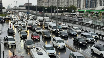 Eski tip ehliyetlerde son hafta! Yenilemeyenler 500 katı ücret ödeyecek