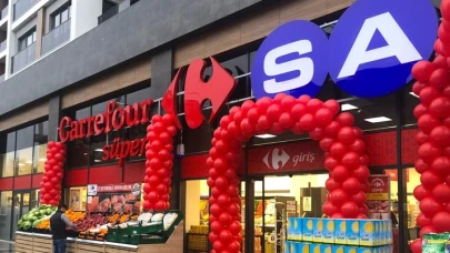 Sabancı CarrefourSa ile TeknoSa'yı satıyor mu?