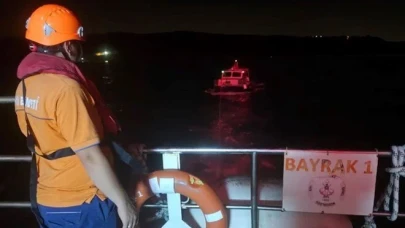 Beykoz-Poyrazköy açıklarında arızalanan tekne kurtarıldı