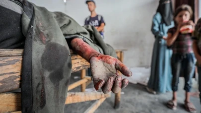 İsrail Gazze'de 2 yılda 20 bini aşkın çocuk öldürdü