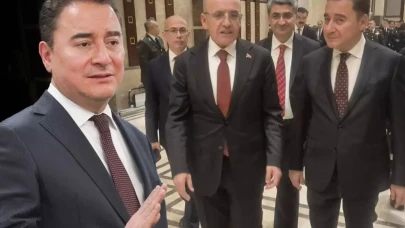 Babacan ekonominin başına mı geçiyor?