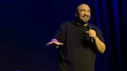 O ırkçı tweet ünlü komedyene pahalıya patladı: Anlaşması feshedildi