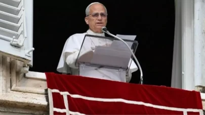 Papa 14. Leo, Hollywood yıldızlarını Vatikan'da ağırladı