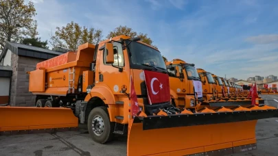Karayollarına 663 makine ve ekipman kazandırıldı: Yüzde 75'i yerli ve milli üretim...